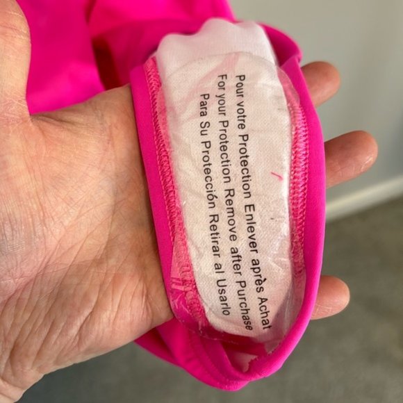 NWT Junior Girls Nike Essentials Pink one piece Swimsuit size XL 13-15 years - Picture 7 of 8